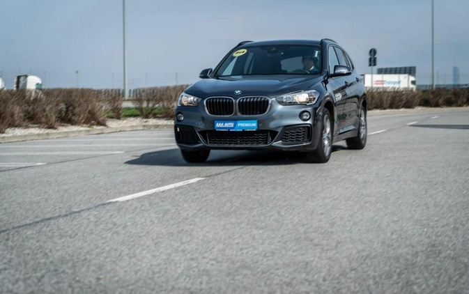 BMW X1 cena 88000 przebieg: 149861, rok produkcji 2016 z Grójec małe 562